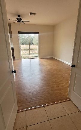 3rd image of 7221 Golf Club Dr