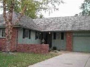 37 Eastwood Dr, Hutchinson, KS 67502