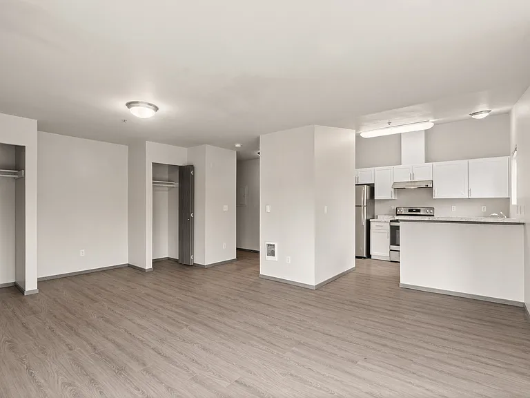 Studio Apartment - 543 Sq Ft Studio Apartment - 543 Sq Ft