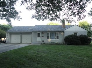 10027 Blue Ridge Blvd, Kansas City, MO 64134