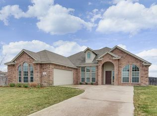 6617 Melody Hill Dr, Midlothian, TX 76065