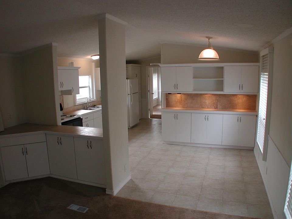 1st image of 318 Stonewood Dr