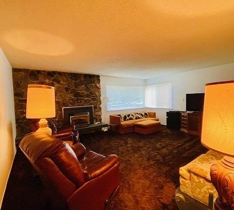 2nd image of 612 Danube Dr