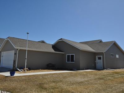 1962 62nd Ave S, Fargo, ND, 58104