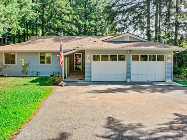 91 NE Rainier Place S, Belfair, WA 98528