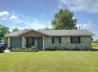 8 Albert Ave, Victoria, TX 77905