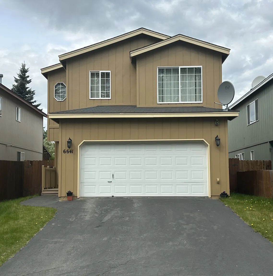 3 bed, 2.5 bath, 1753 sqft, $2,800 — Photo 1