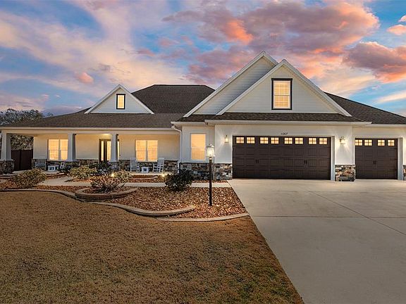 3rd image of 11207 Roz Way