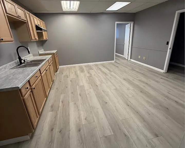 609 Walnut St #B — Photo 1