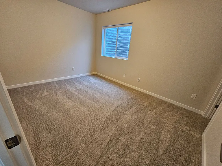 1853 Clayhouse Dr — Photo 29