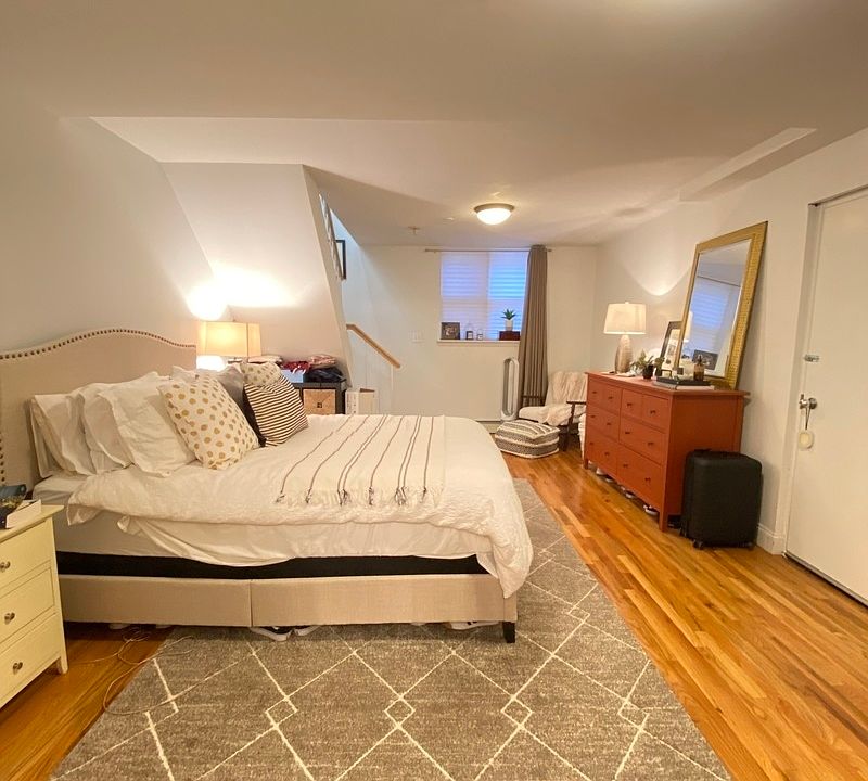 1st image of 327 Warren St #1A