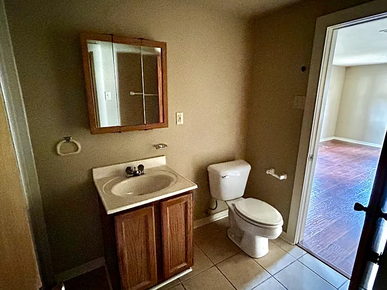 723 Jenkins Ave — Photo 10