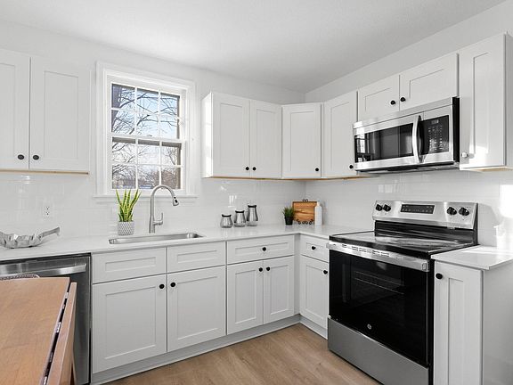 4th image of 3711 Logan Ave N