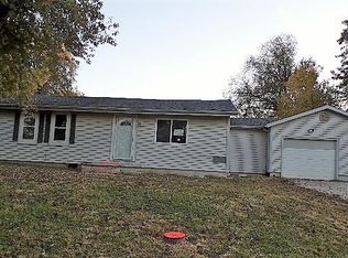 9389 Elm Loop Dr, Pevely, MO