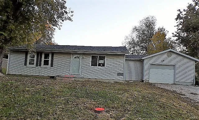9389 Elm Loop Dr photo 1