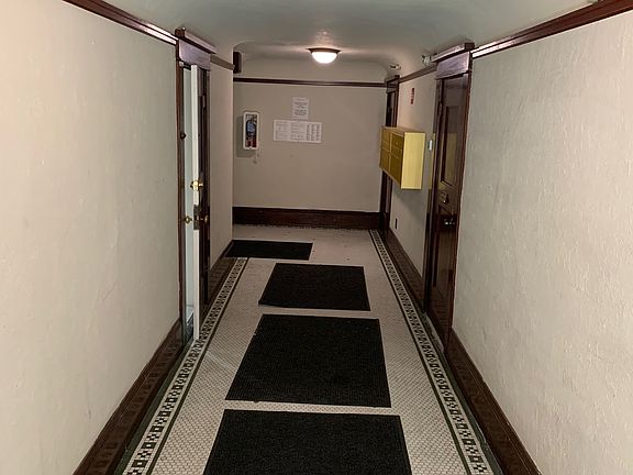 3rd image of 80 Elgin Park APT 2