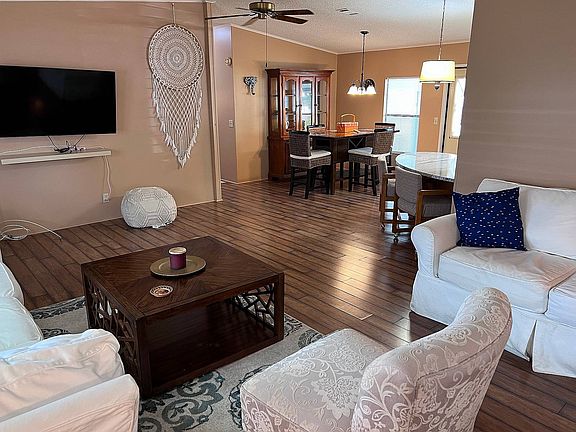 3rd image of 4613 Arcola Pl #174