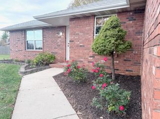 1819 N 25th St, Ozark, MO 65721