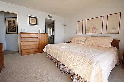 5th image of 1340 Gulf Blvd Unit Penthouse B