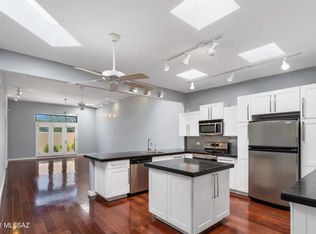 5427 E Francisco Loop, Tucson, AZ 85712