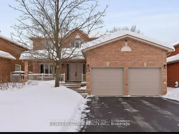 115 James St, Barrie, ON L4N 6Y1