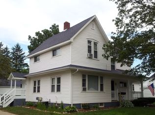 707 Jefferson St, Lapeer, MI