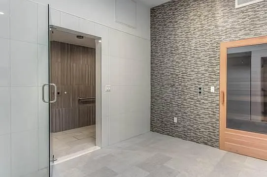 417 S. Barrington Avenue — Photo 17