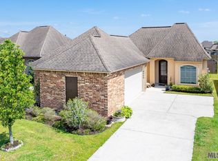 4200 Olivia Dr, Addis, LA 70710