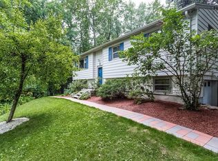 6 Aspen Way, Brookfield, CT 06804
