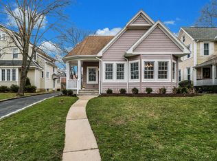 407 W Lake Dr, Spring Lake, NJ 07762