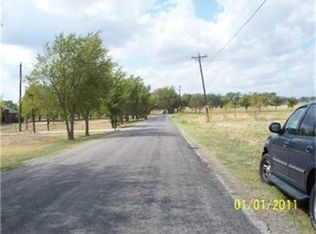 113 Mulkey Rd, Waxahachie, TX 75167