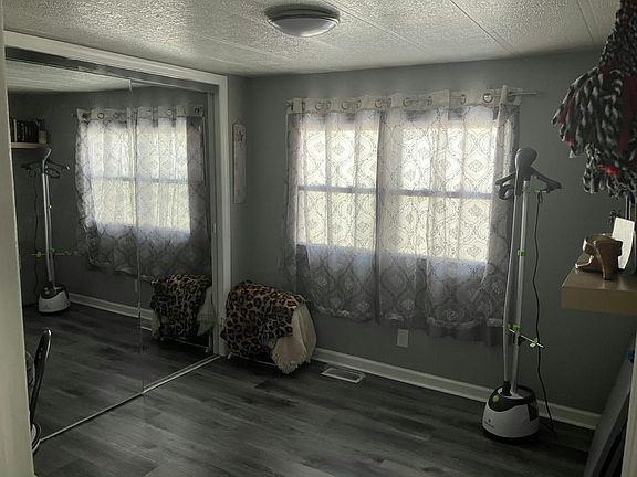 3rd image of 82 Vincent Ct #88-082