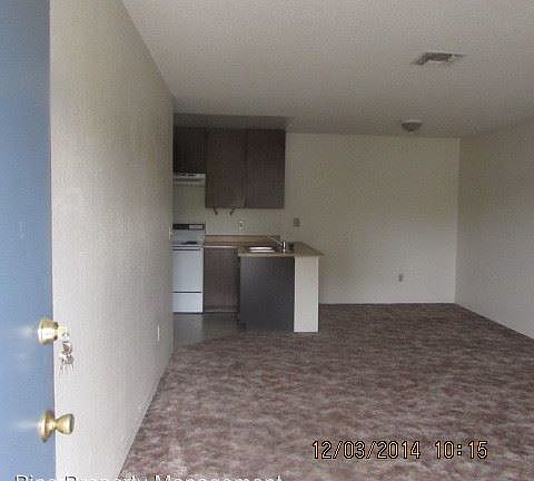 4th image of 4210 Main St APT 11