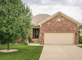 127 Berger Farm Dr, Mt Washington, KY 40047