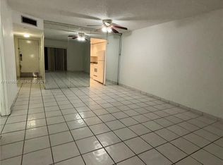 13701 Kendale Lakes Cir APT B-403, Miami, FL 33183