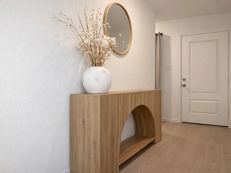Entry way