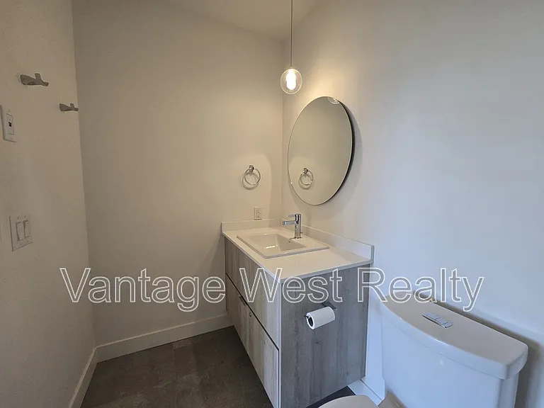 3699 Capozzi Rd #406 — Photo 22