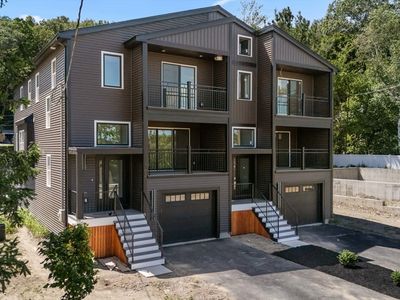 163 Lake Ave N, Worcester, MA, 01605