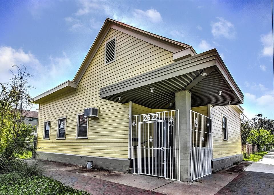 1st image of 2627 Avenue L