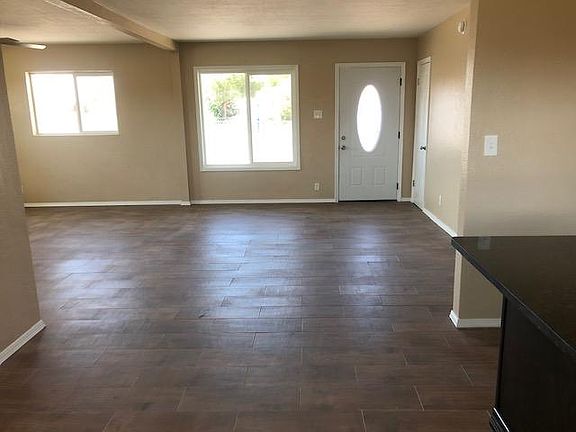 5th image of 5100 Peacock Ln