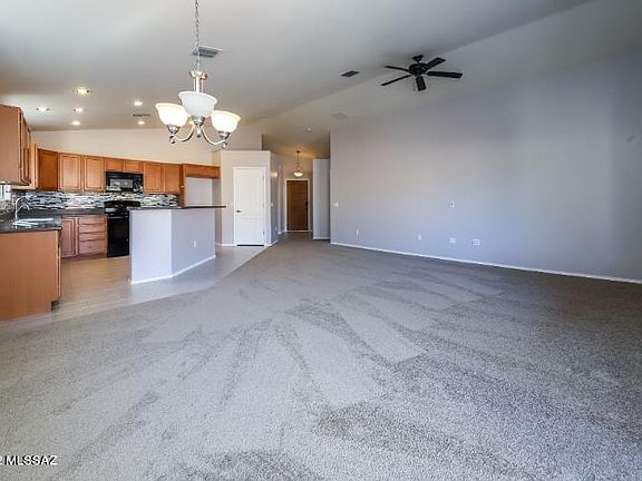 5th image of 4005 E Coolbrooke Dr