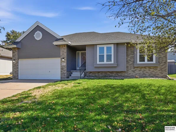 4623 S 168th Ave, Omaha, NE 68135