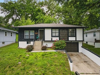 314 N Forest Ave, Sugar Creek, MO, 64054