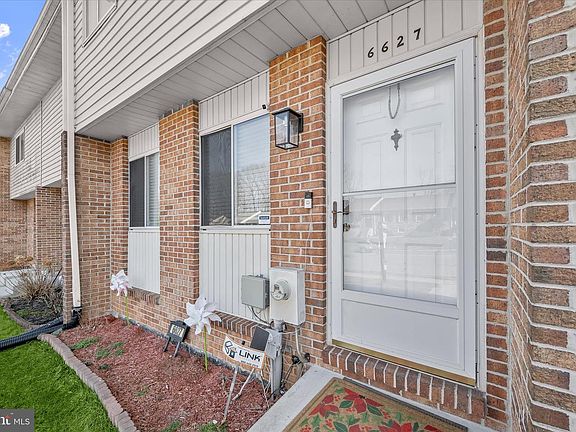 2nd image of 6627 Springmill Cir