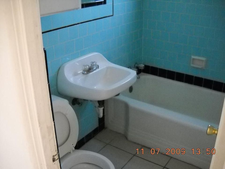 2nd image of 2816 W Maryland Ave