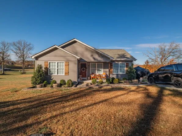 200 Pine Ave, Morrison, TN 37357