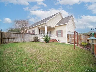 7 Whitney Ave — Photo 4
