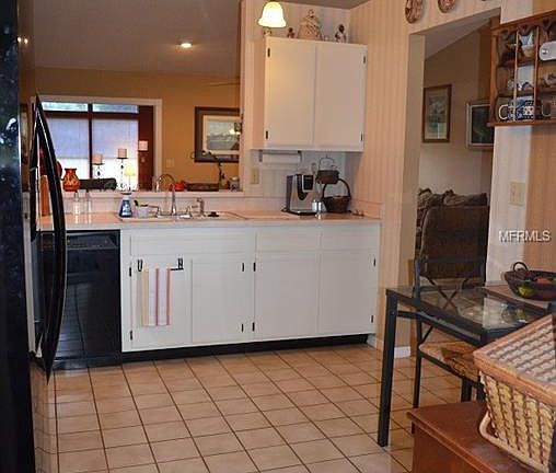 3rd image of 1421 Wegmann Dr