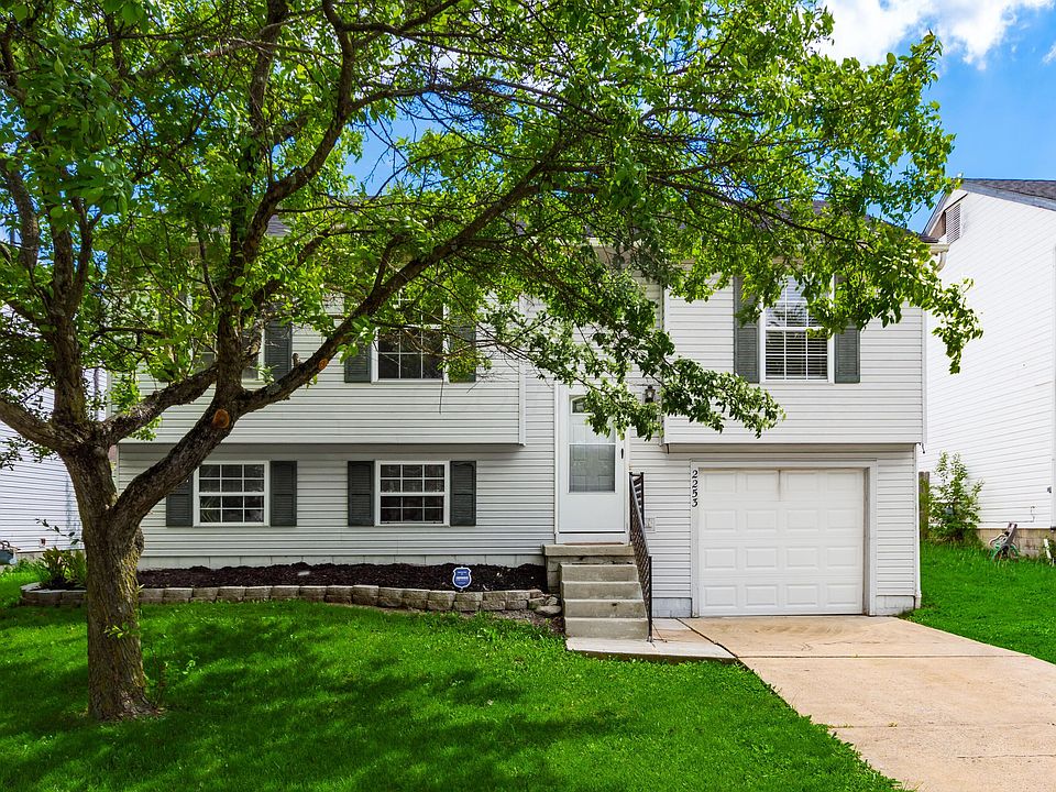 1st image of 2253 Autumn Village Ct