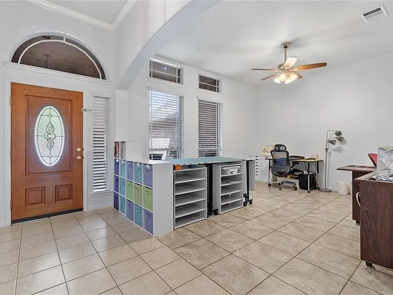 2101 Aaron Ross Way — Photo 5